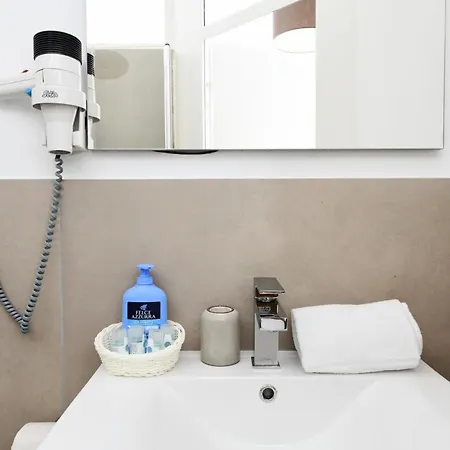 7rooms - Self Check-in 24h Free Parking 3*