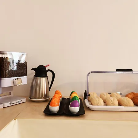 7rooms - Self Check-in 24h Free Parking Bed and Breakfast