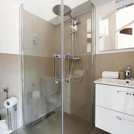 7rooms - Self Check-in 24h Free Parking Bed & Breakfast Losone