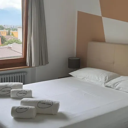 7rooms - Self Check-in 24h Free Parking Bed & Breakfast