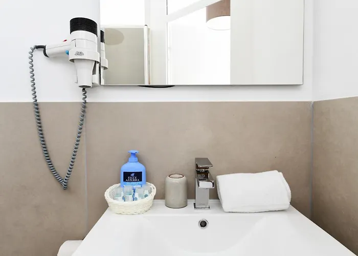 7rooms - Self Check-in 24h Free Parking 3*