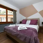 Frühstückspension 7rooms - Self Check-in 24h Free Parking 3*