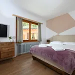 7rooms - Self Check-in 24h Free Parking Frühstückspension 3*