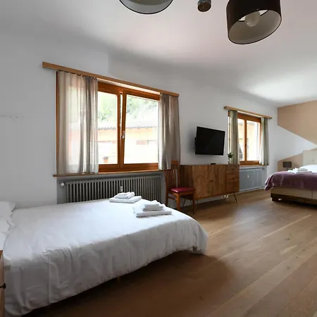 7rooms - Self Check-in 24h Free Parking Frühstückspension 3*