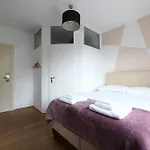 Bed and breakfast 7rooms - Self Check-in 24h Free Parking