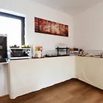 Bed and breakfast 7rooms - Self Check-in 24h Free Parking Losone