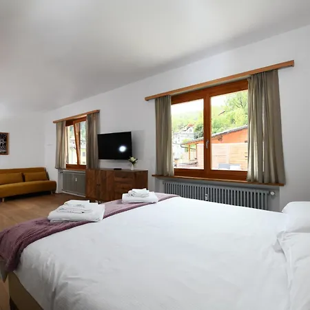 7rooms - Self Check-in 24h Free Parking לינה וארוחת בוקר 3*