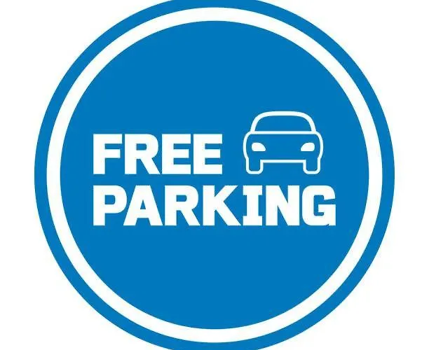 לינה וארוחת בוקר 7rooms - Self Check-in 24h Free Parking לוזון